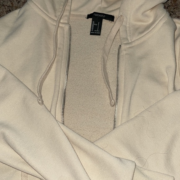 Cropped jackets - Picture 2 of 2